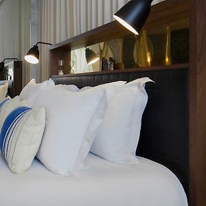 Klassieke Kamer met Twee Aparte Bedden